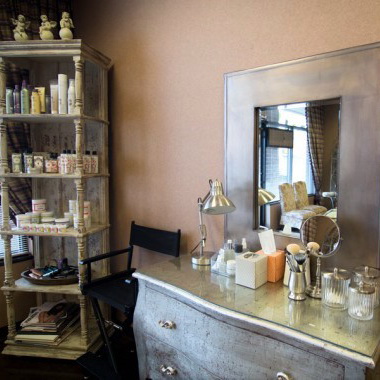 Hair & Beauty Services in Waterford, MI